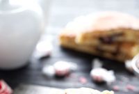 Molten Peppermint Hot Chocolate Pancakes