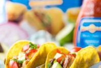 Easy Crispy Slow Cooker Carnitas Tacos