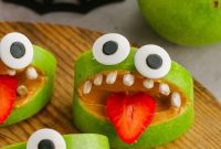 Apple Monster Bites