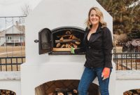 Round Grove: Mastering the Art of Brick Oven Flavor