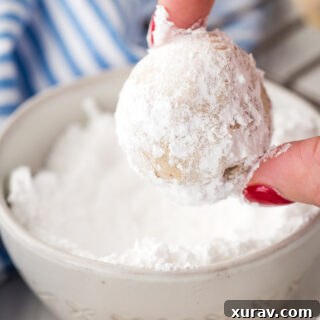 Delicious Snowball Cookies